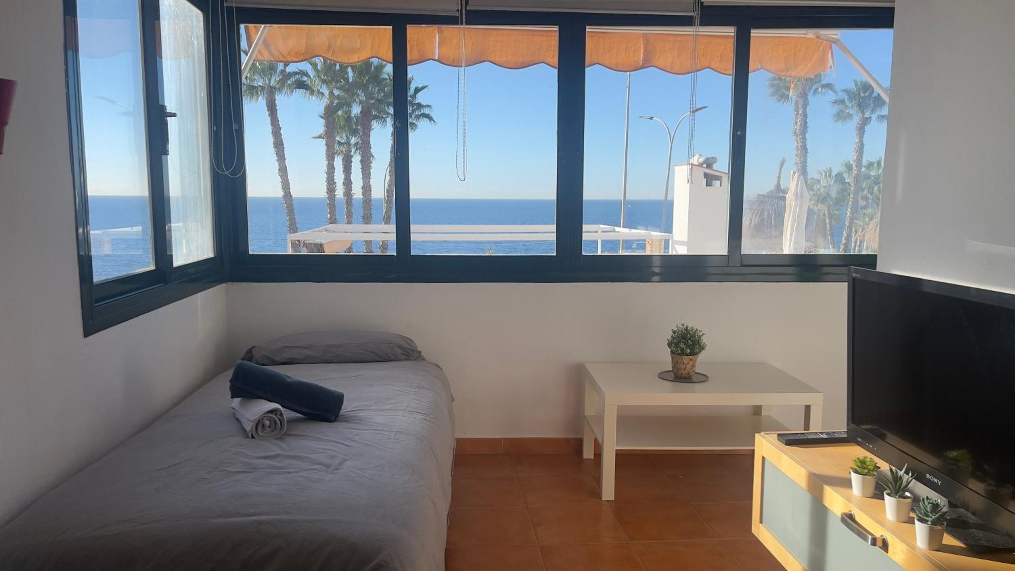 Sunset Ocean View In Malaga Beach Extérieur photo